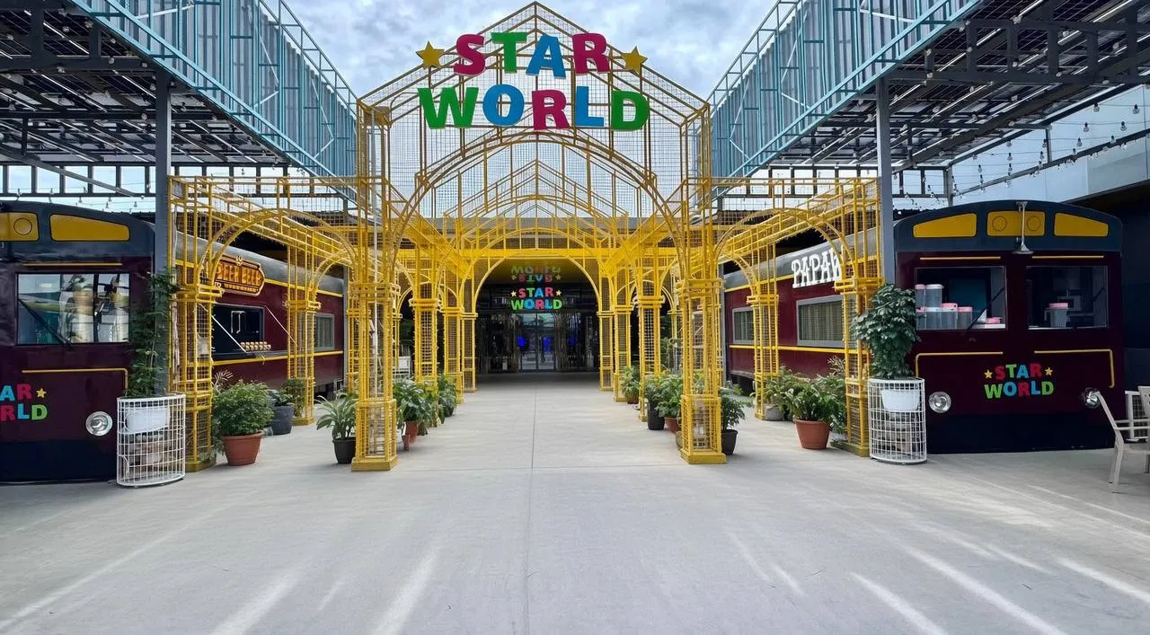 Star World Playground